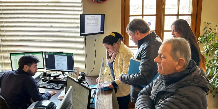 Contraloría regional de Ñuble recibe antecedentes por resolución de la DGA que afectó a canalistas del Laja-Diguillín